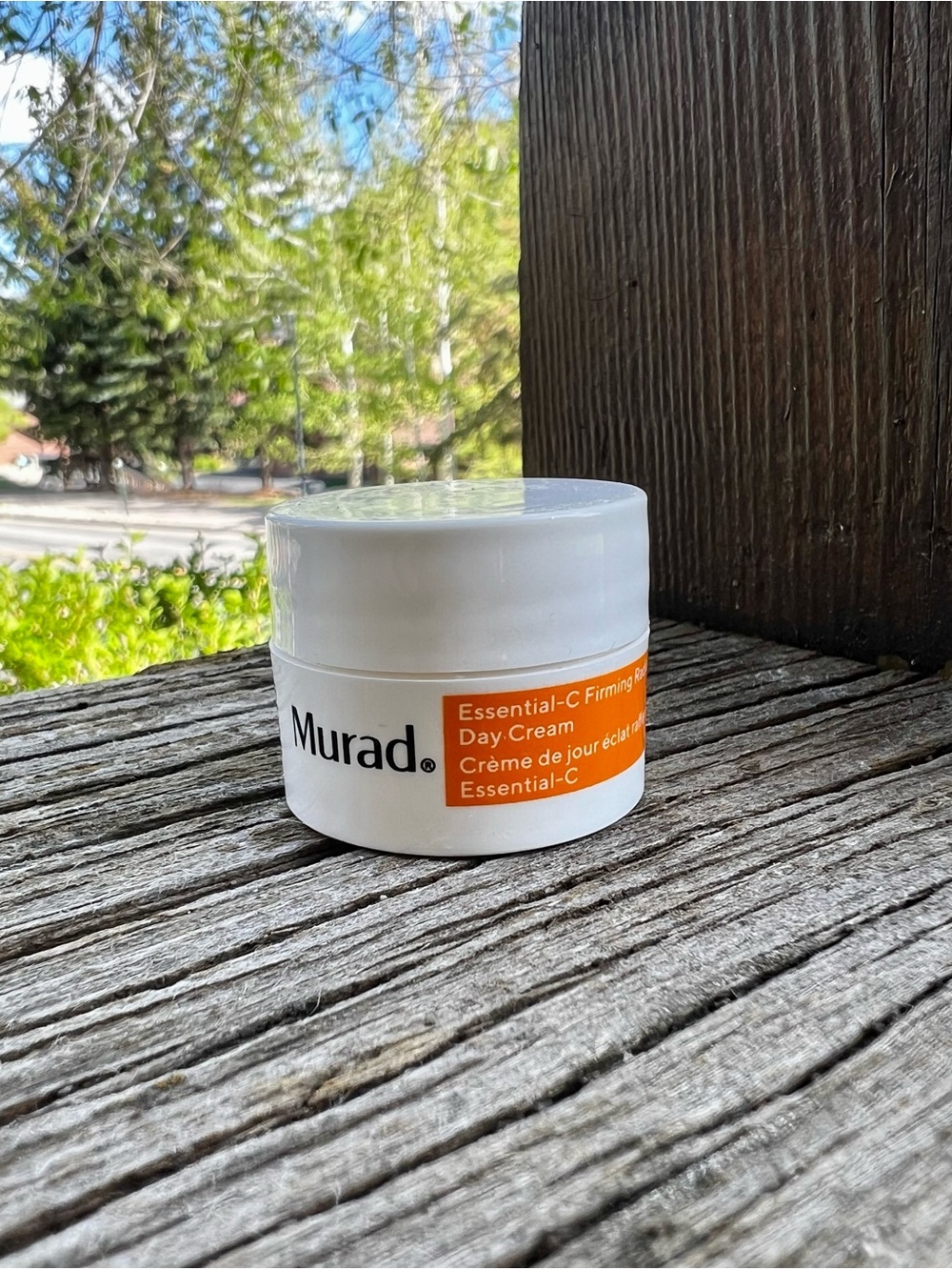 Murad Essential C-Firming Radiance Day Cream
